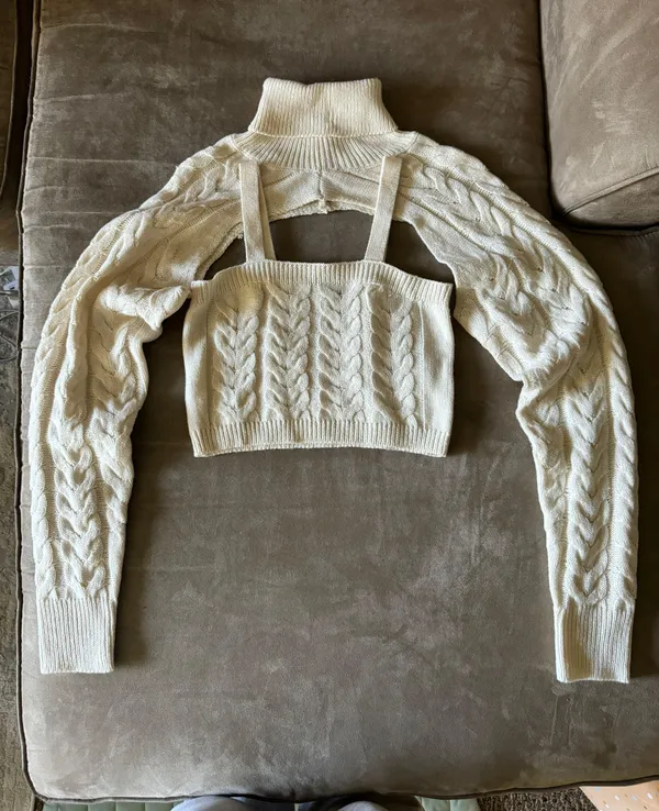 SheIn 2 Piece Knit Sweater Tank Top Set - Image 2