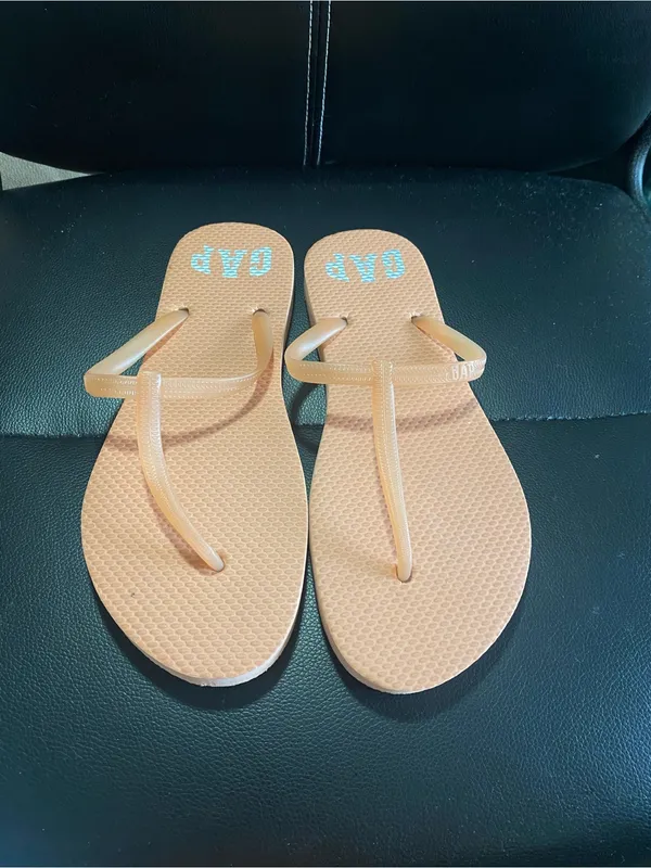 GAP Women’s Pink and Tan Casual Thong Sandals Lot of 2 Size 9 - Image 9