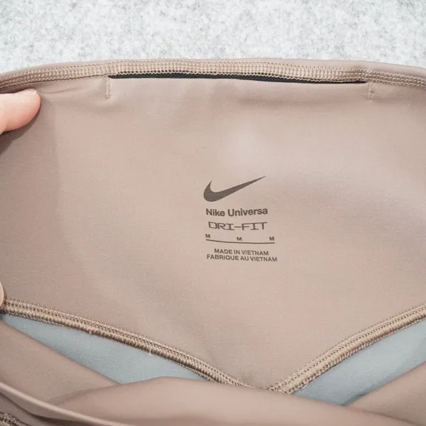 Nike Women's Size Medium Universa Dri-FIT Leggings Mocha Brown High Rise Pockets - Image 7