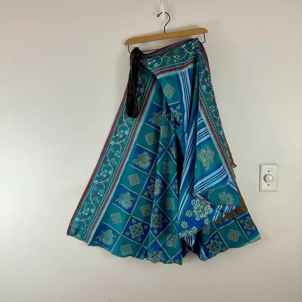 Reversible Maxi Wrap Skirt BINW521 - Image 2