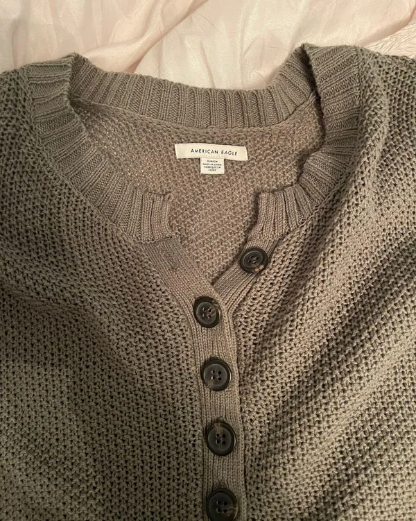 American Eagle Sweater - Image 2