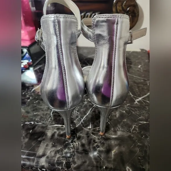 Kenneth Cole Mallory heel - Image 5