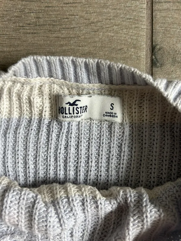 Hollister Wide-Striped Crewneck Sweater in Light Blue & Cream - Image 3