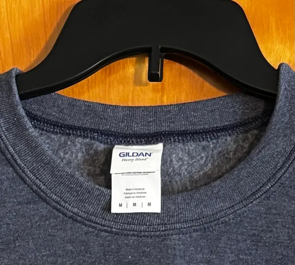 Gildan Heavy Blend - Country Roads Take Me Home Sweatshirt - Size M - Image 3