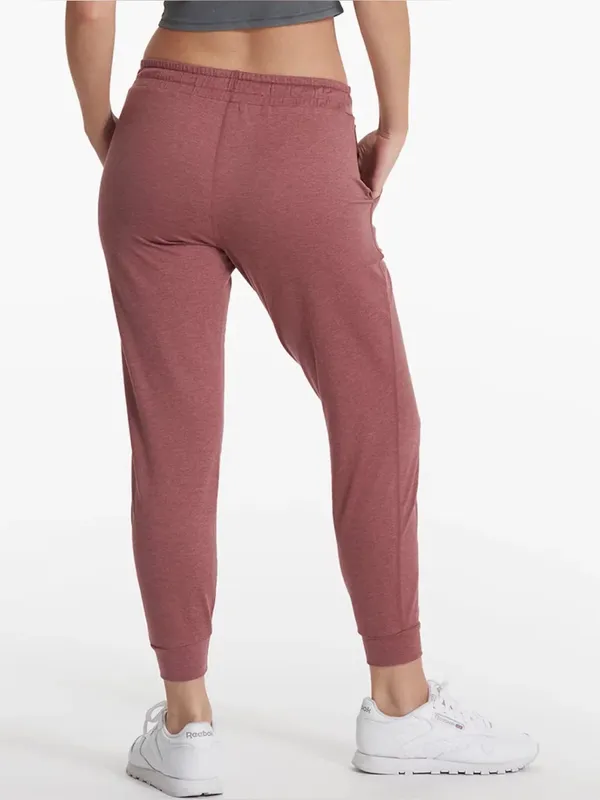Vuori Performance Jogger Pants Marsala Rosewood Medium - Image 2
