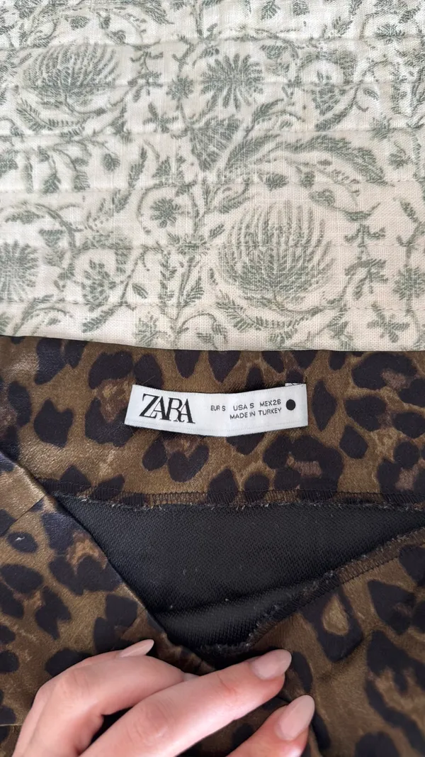 Zara cheetah skirt - Image 2