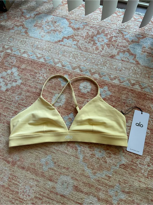 NWT alo yoga splendor bra candlelight yellow white size large sold out limited - Image 3