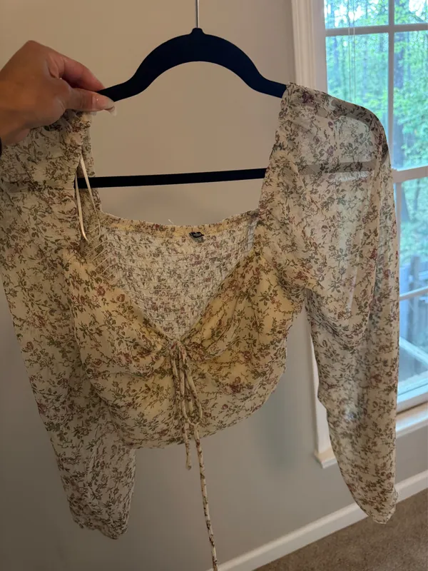 Floral blouse  - Image 4
