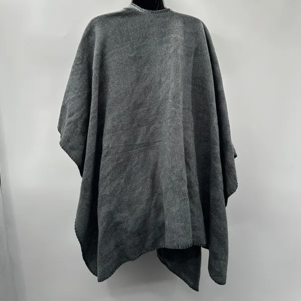 Woolrich Gray Blanket Shawl Poncho Wrap One‎ Size Warm Comfy Soft Cozy - Image 2