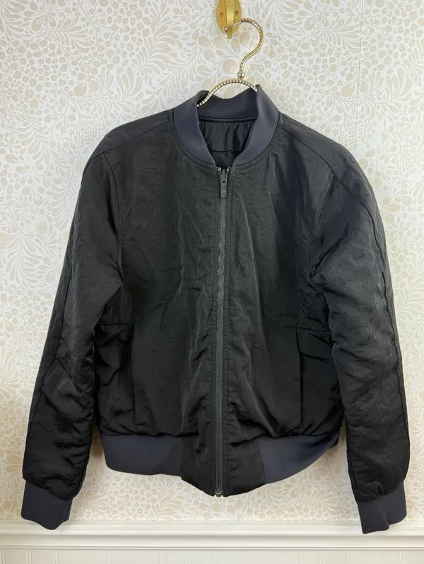 Lululemon Women's Black Non-Stop Bomber *Reversible - Size - 8 - Image 6