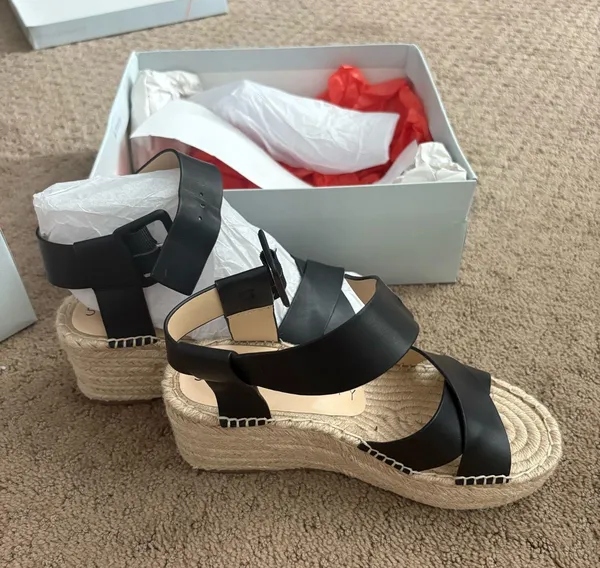 Sole Society Sandals Black Wedge Straps - Image 2