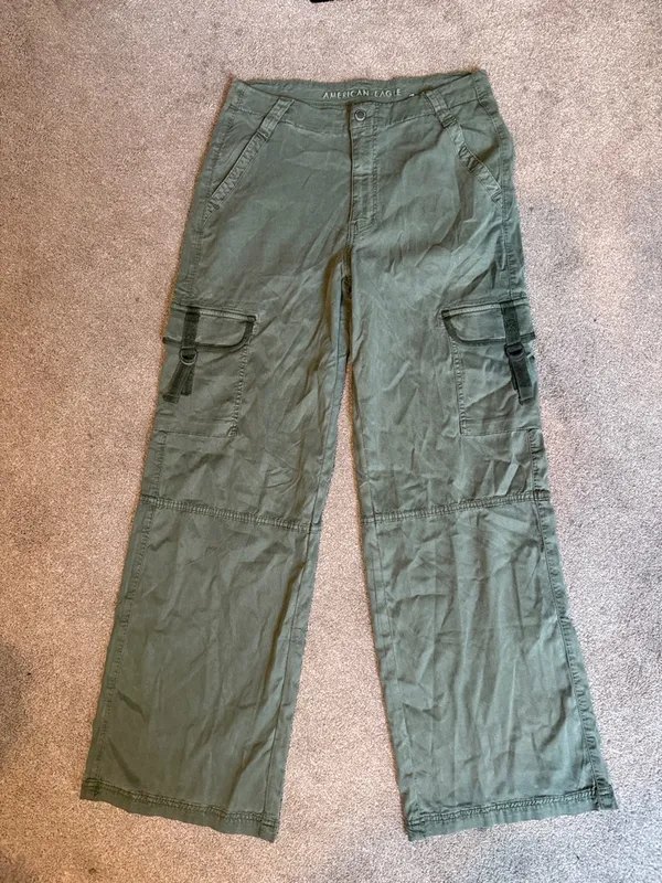 American Eagle Olive Green Super High Rise Baggy Wide Leg Pants‎ Size 6 - Image 2