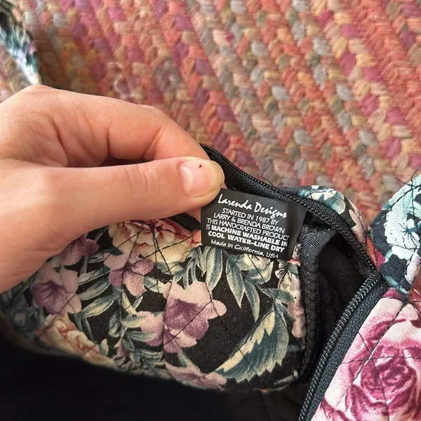 80s VTG ROSE QUILTED MINI TRAVEL DUFFLE BAG MAKE UP TOILETRY - Image 5