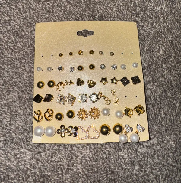 Earrings Boutique Gold - Image 2