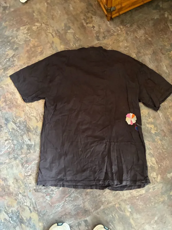 Kimchi Blue Urban Outfitters Embroidered T Shirt - Image 4