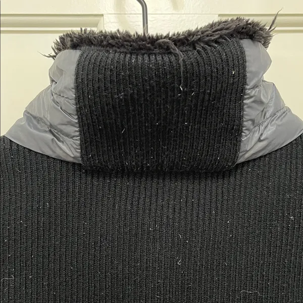 Calvin Klein Black and Gray Duck Down Filled Full Zip Puffer Vest - Size Large - Image 8