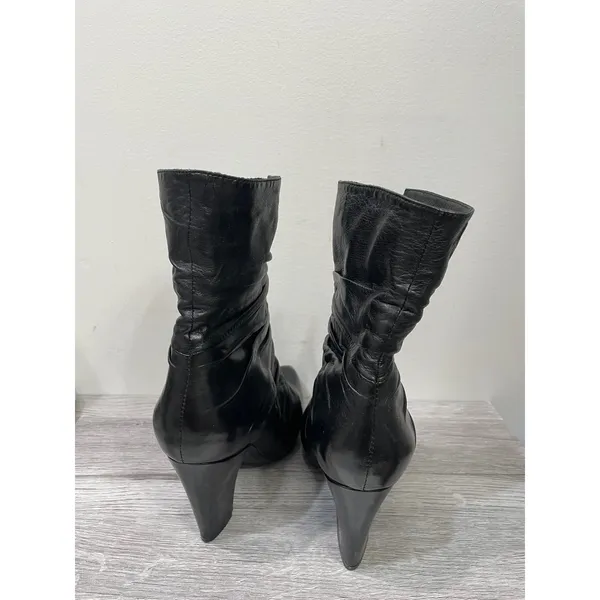 Earthies Montera Black‎ Leather Ruched Front Zip Ankle Boots Womens 7B Booties - Image 3