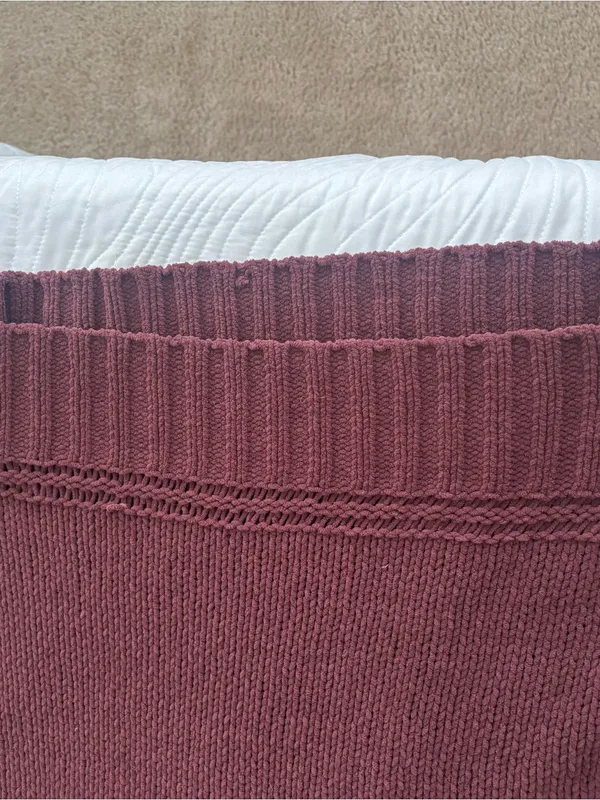 aerie Ribbed Turtleneck Sweater in Mauve size small but is oversized - Image 4