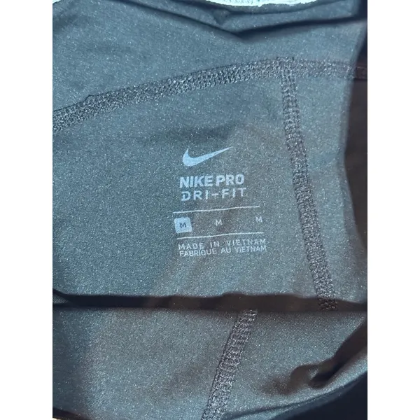 Nike pro‎ women's leggings size medium - Image 4