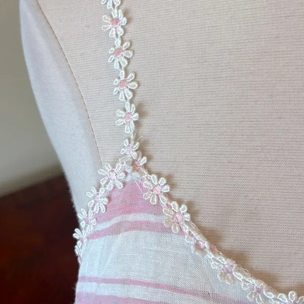 Love j Crop Top Pastel Pink Stripe Shirt Flowy Daisy Straps - Image 6