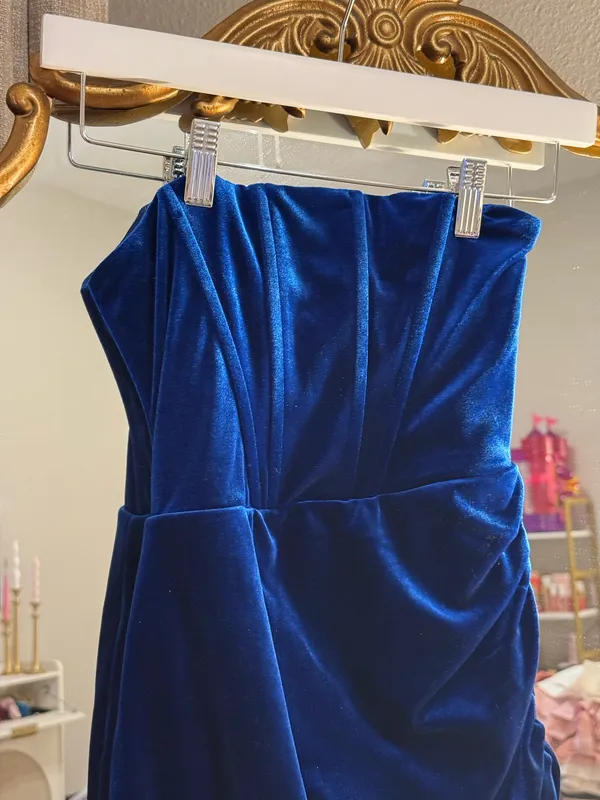 Blue Velvet Lulus Dress - Image 3
