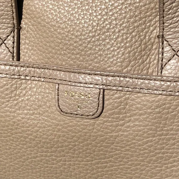 Fossil Tan Pebbled Leather Purse - Image 2