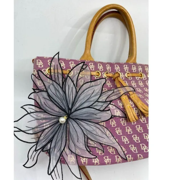 DOONEY & BOURKE Purple White Tan Tote Crossbodybag - Image 4