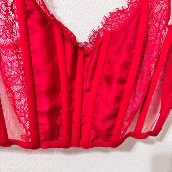Victoria’s Secret Dream Angels Red Lace Corset Top Romantic Lace Size S - Image 8