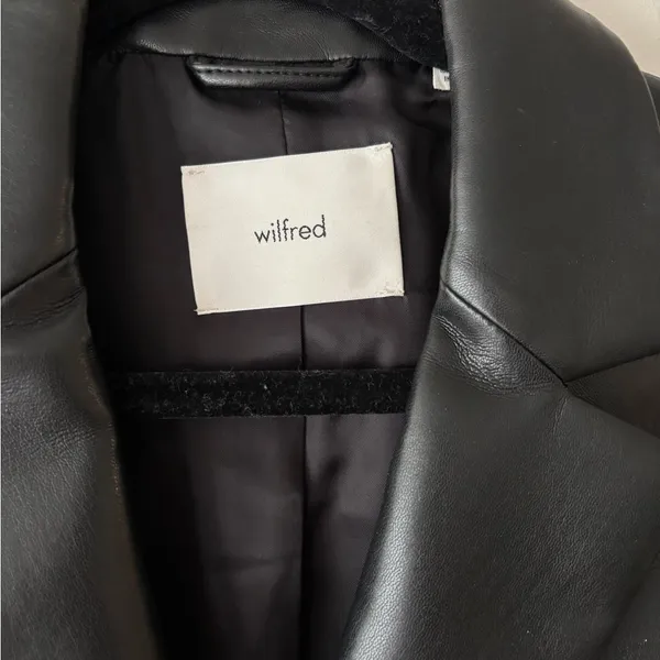 Aritzia - Wilfred Memories Black Leather Blazer - Image 4