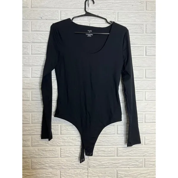 Nuuds black scoop neck long sleeve bodysuit‎ thong women's size medium fitted - Image 4