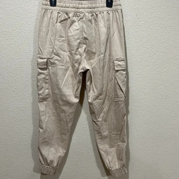Refuge Cream/Khaki Cargo Joggers - Image 3