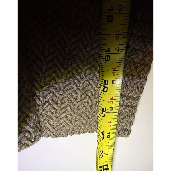 Gimmicks by BKE Women's Brown Herringbone Knit V-Neck Tie Long Sleeve Blouse M - Image 7