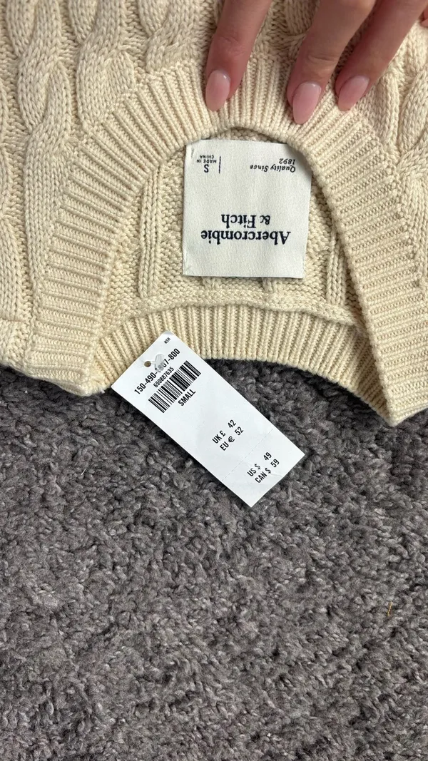 Abercrombie Sweater Vest Knit Cable - Image 4