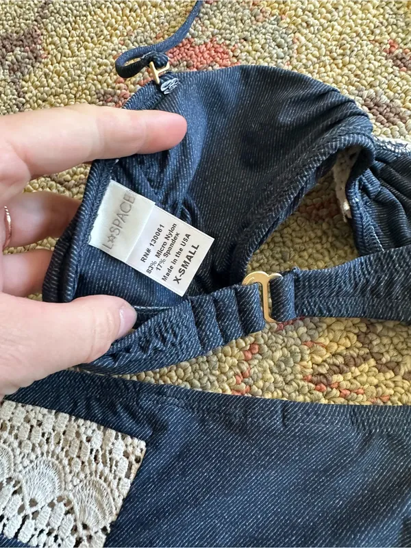 NWOT L*Space crochet faux denim bikini set extra small - Image 5
