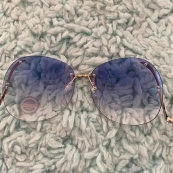 Rimless Blue Lens & Silver Sunglasses NWOT - Image 8