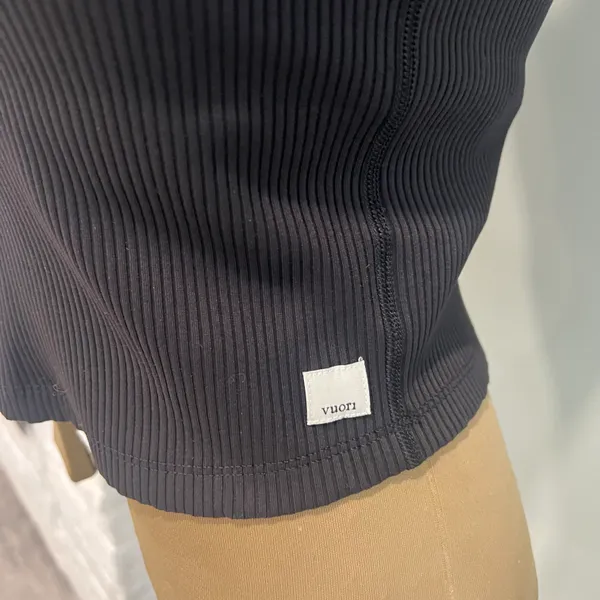 Vuori Rib Crop Tank - Image 3
