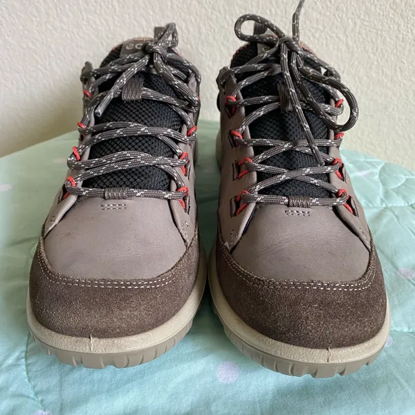 ECCO Women’s Shoes size 38 fits 7 / 7.5 - Image 7