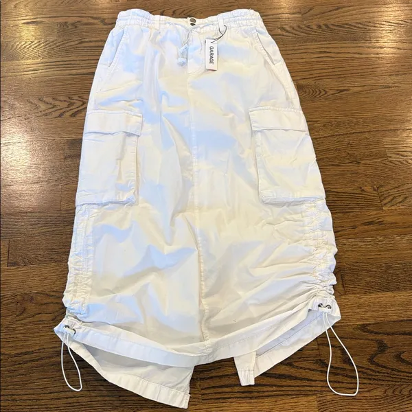 Garage NWT poplin Drawstring Cargo Parachute Skirt, white , xS - Image 2