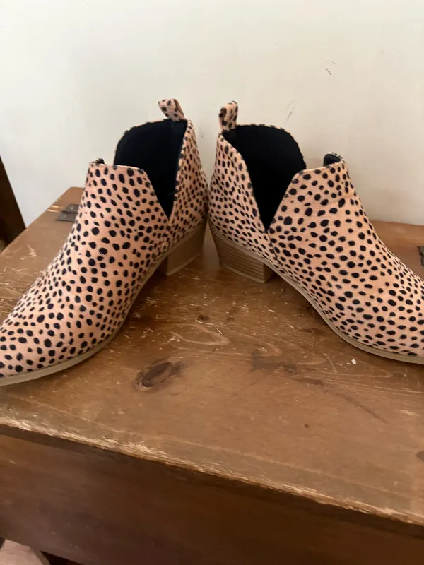 Ankle Booties Universal Thread - Image 2
