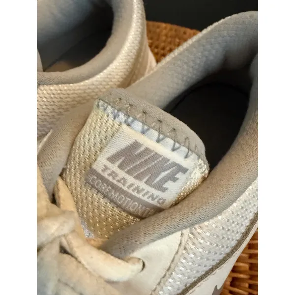 Nike Core‎ Motion TR Womens Training Shoes White Metallic Silver Sneakers - Image 7