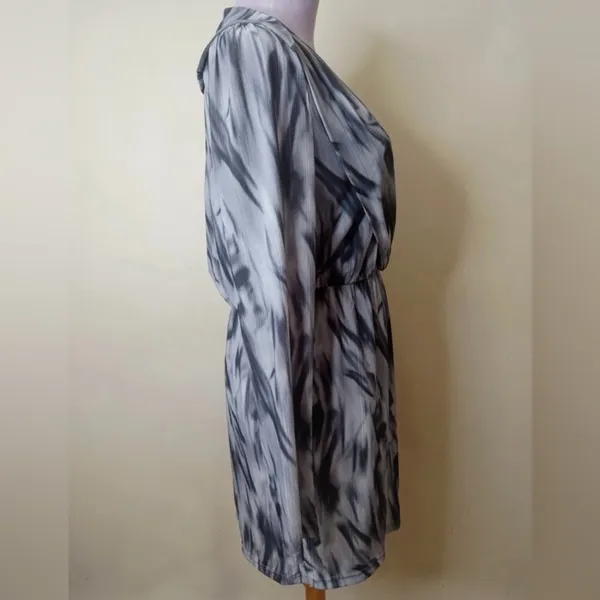 Anthropologie‎ Azel Hazel Black & Gray Abstract Print Long Sleeve Dress - Size M - Image 3