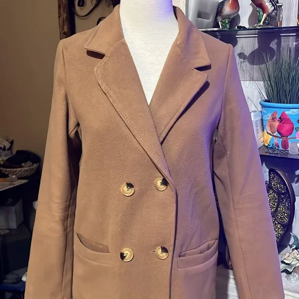 Boohoo Classic Tan Double-Breasted Coat size Small made in Italy - Image 2