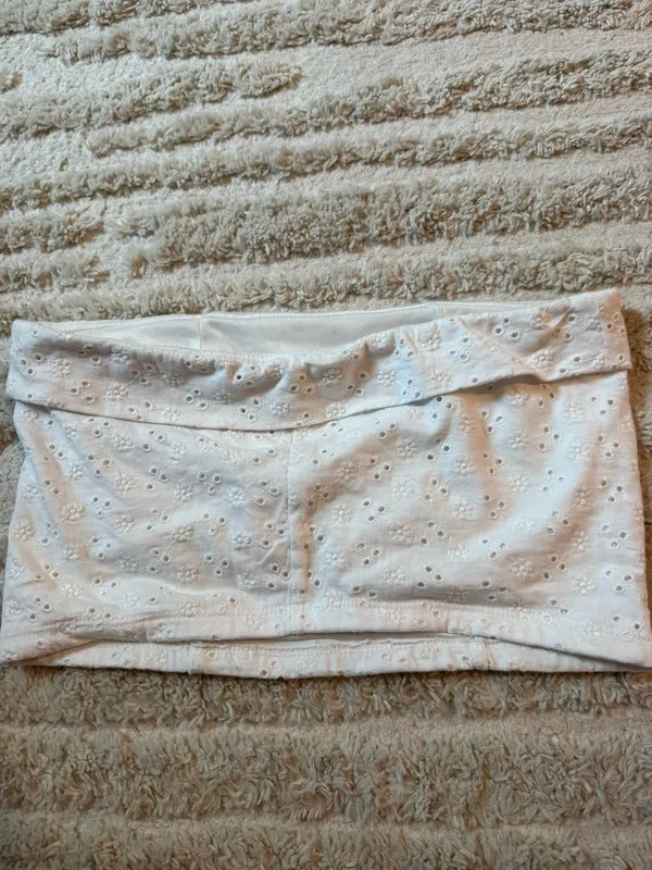 AEROPOSTALE EYELET TUBE TOP - Image 3