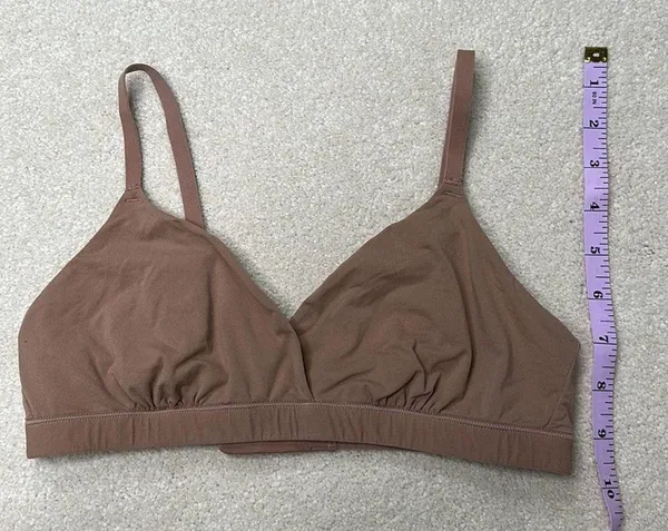 SKIMS: Ochre Bralette - Image 4