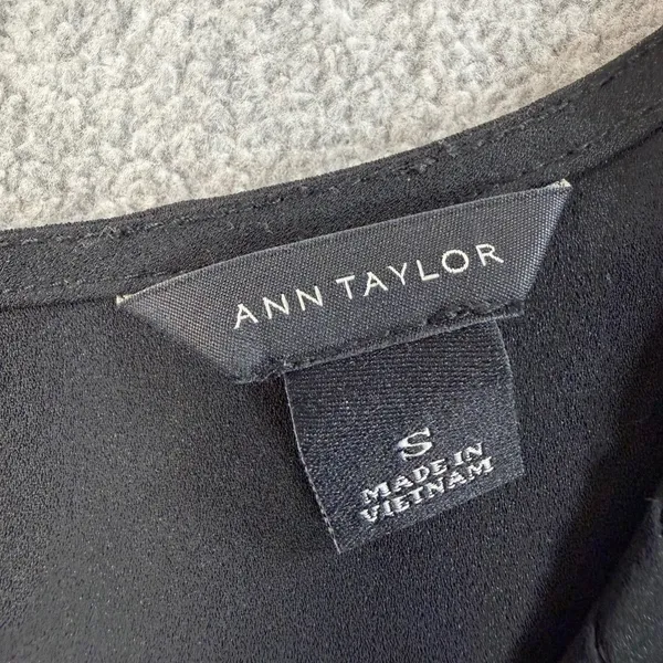 Ann Taylor Women's Small Black Pleated Front 3/4 Sleeve Blouse Top - Image 3