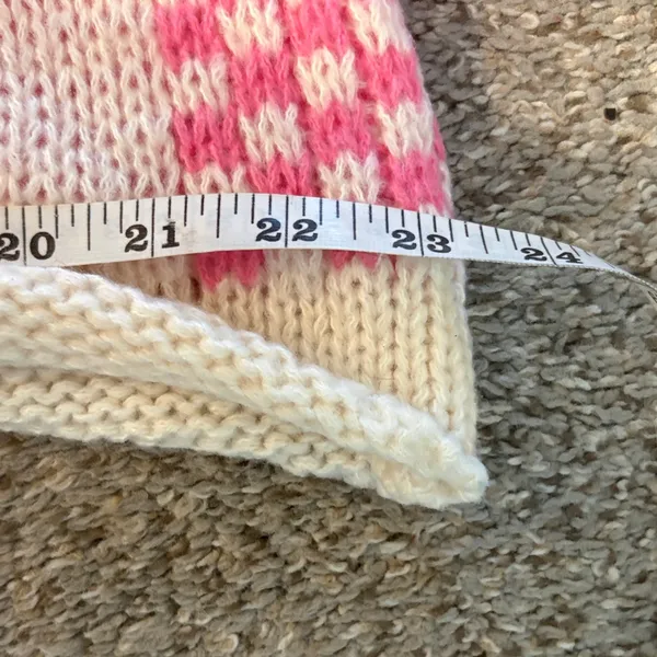 BiBi Pink and Cream Checkered Chunky Sweater Size M - Image 10