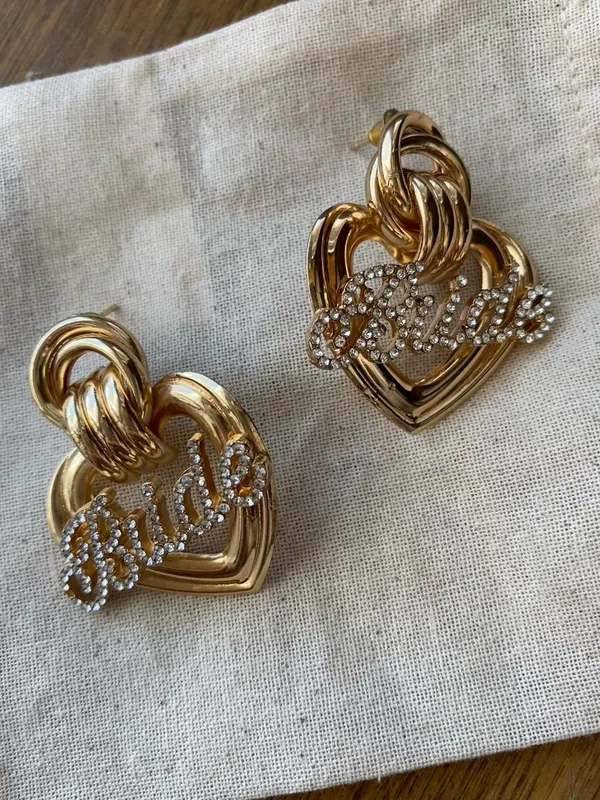 Etsy XO Fetti Gold Bride Earrings - Image 6