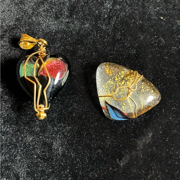 Multicolor Glass Pendant Set and 1 glass ring size 8 - Image 6