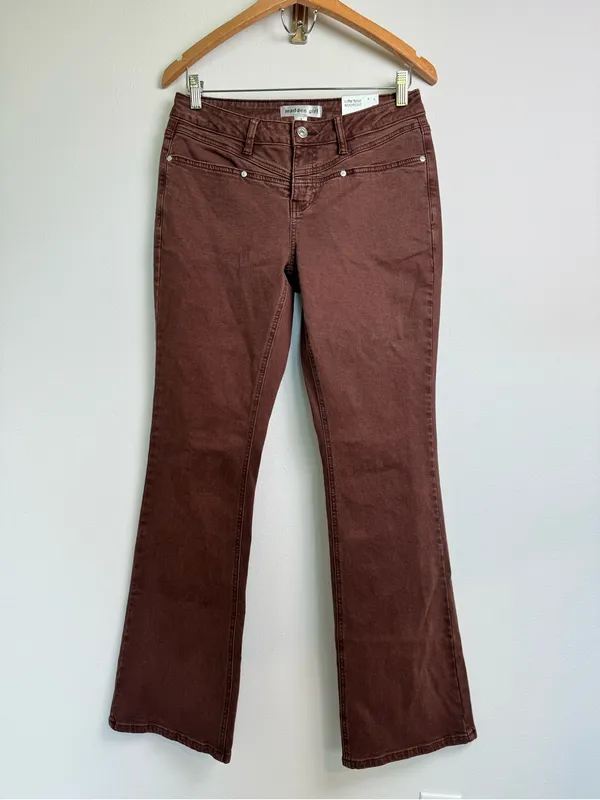 NWT Madden Girl Brown Low rise bootcut Jeans Size 7 - Image 4