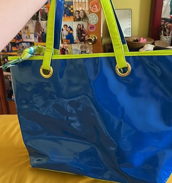 Taylor Swift By Blue and Green Vinyl Tote With Ribbon Vintage and Rare - Image 3